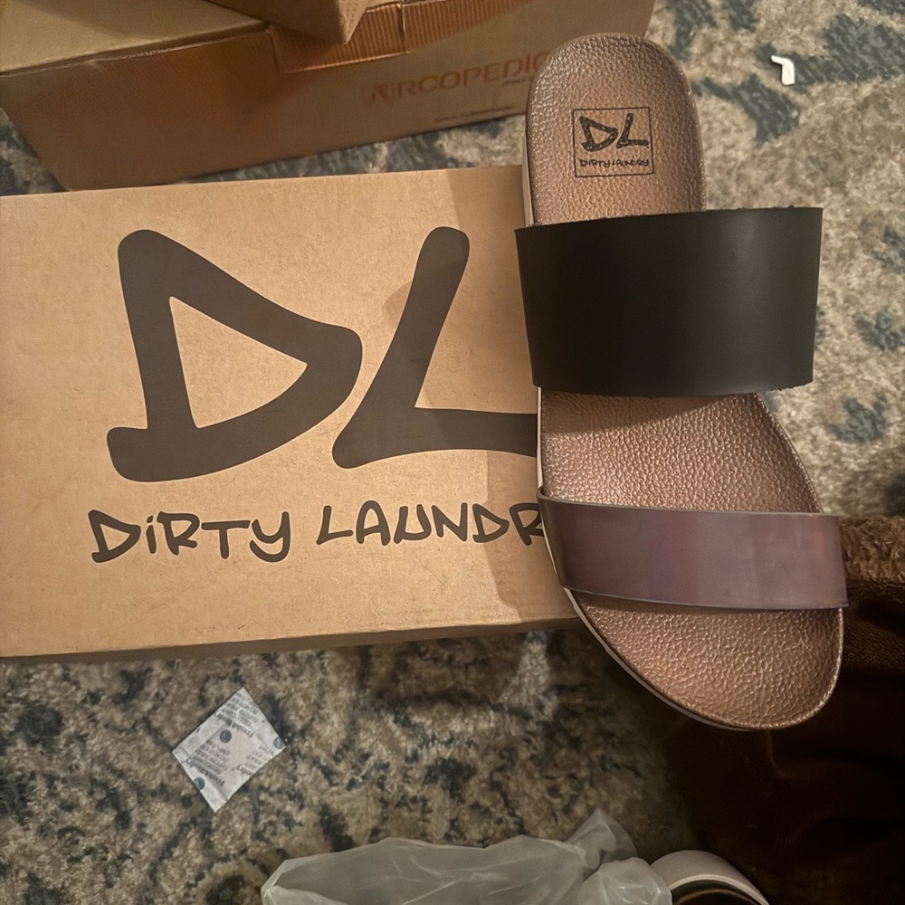 Dirty Laundry Slides Size 9 NIB black and metallic - Picture 4 of 4